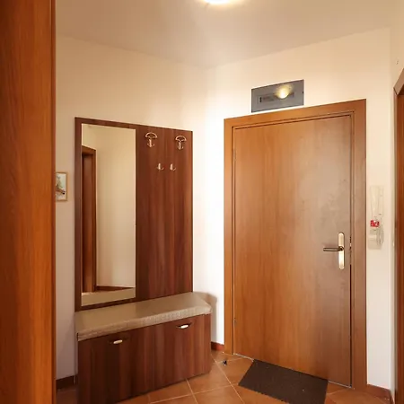 Pirin Golf Mountain View Retreat Apartamento *