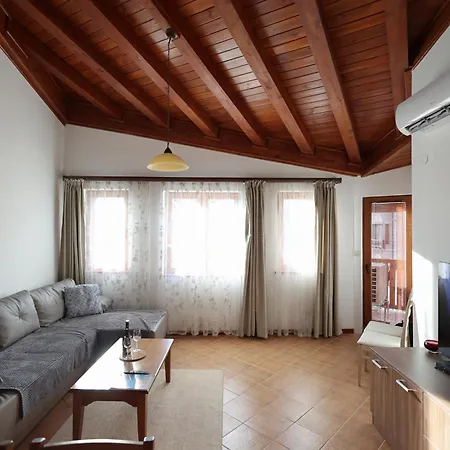 Pirin Golf Mountain View Retreat * Razlık