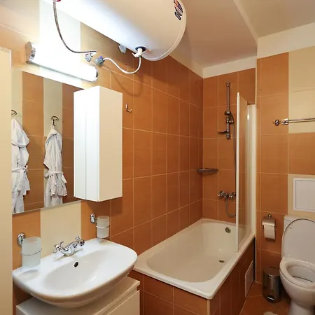 Pirin Golf Mountain View Retreat Apartamento Razlog