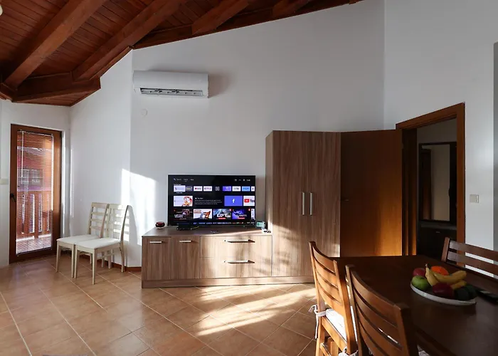 Pirin Golf Mountain View Retreat Apartament *